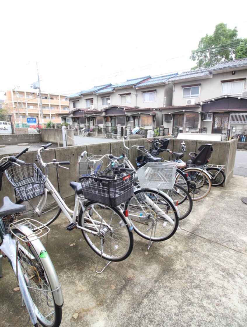 駐輪場 コア　セカンド山下