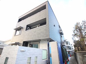 メゾン　ド　オンズ　長興寺