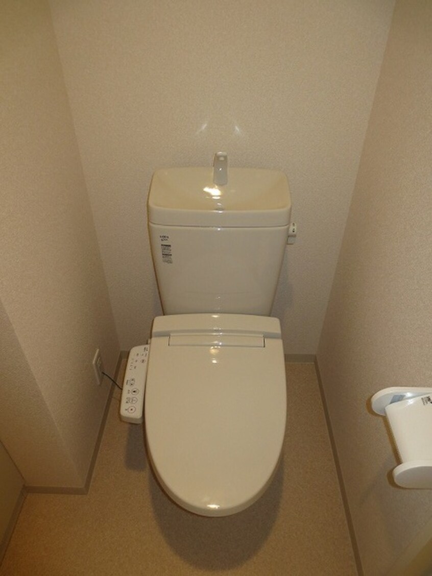 トイレ FRENCIA　NOIE　東三国