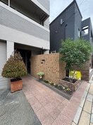 エントランス部分 本町フラット