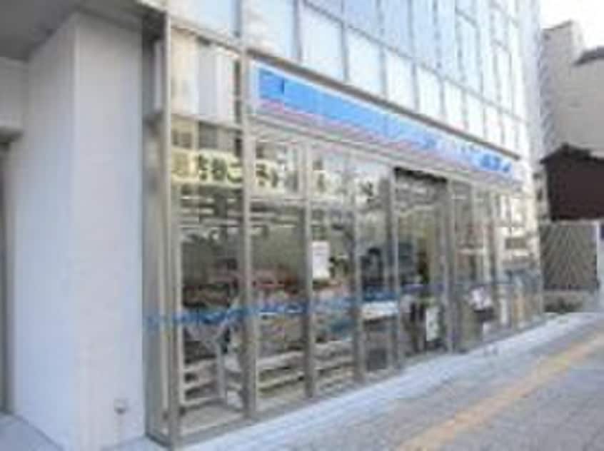 ローソン 守口駅前店(コンビニ)まで170m 本町フラット