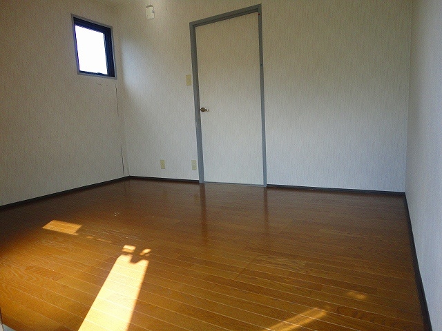 居室 Ｓｅｖｉｎ　Ｃｈｅｒｉｅ
