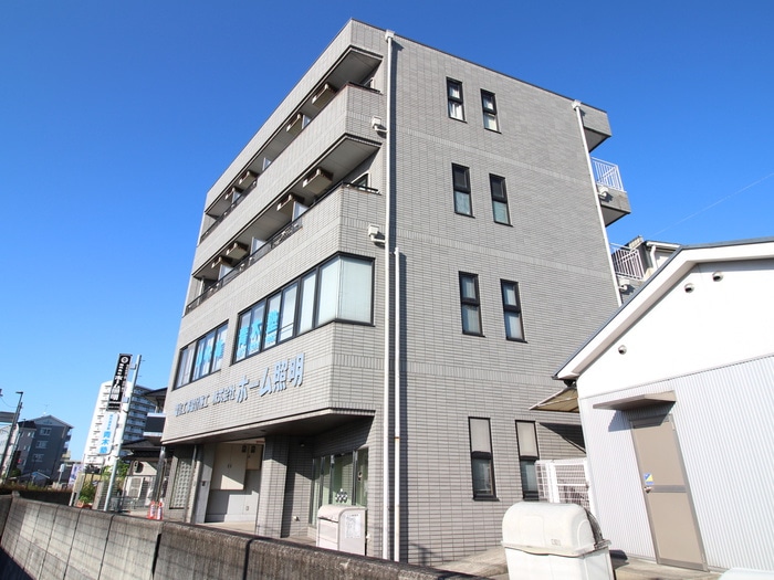 外観写真 トータルエステートビル