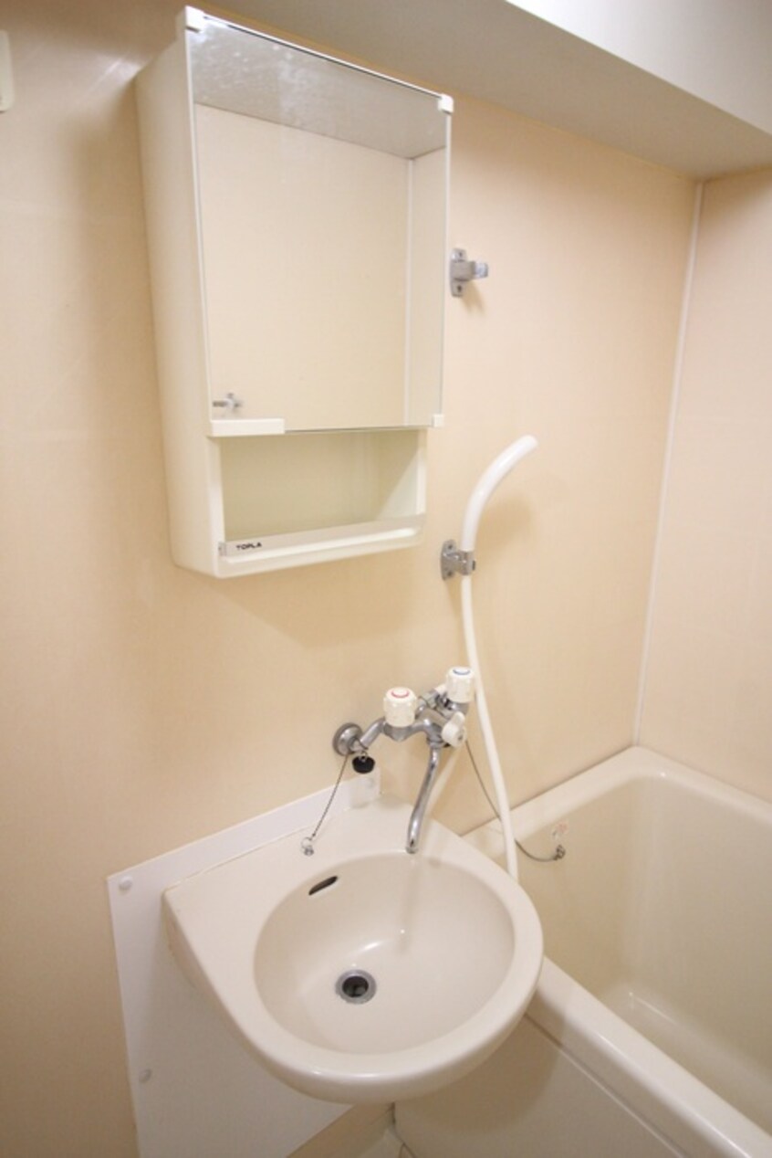 洗面 ホワイトハイツカドタ