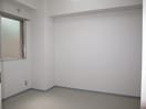 居室 ホワイトハイツカドタ