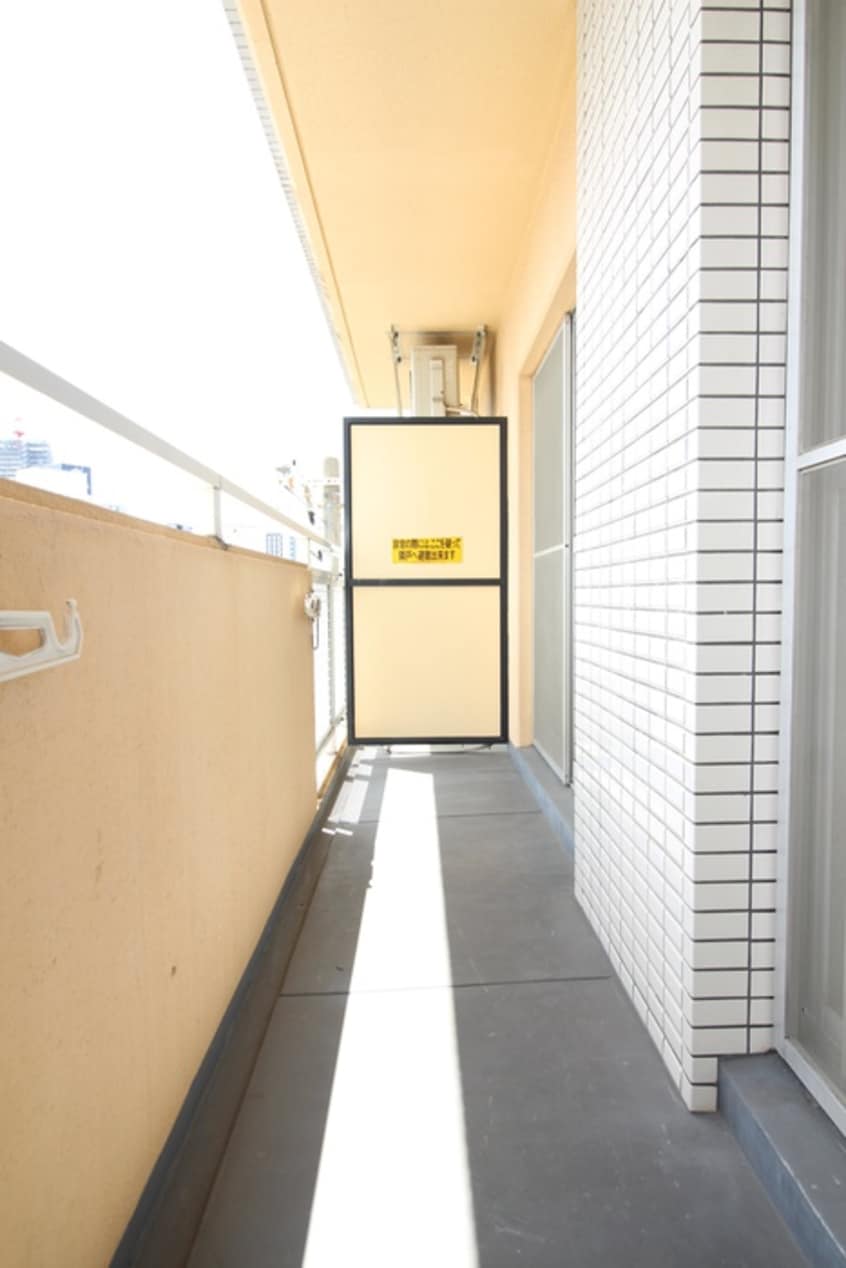 ベランダ・バルコニー ホワイトハイツカドタ