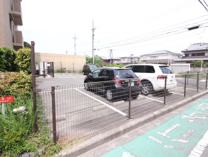 駐車場 サバ－ビア泉大津