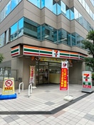 セブンイレブン(コンビニ)まで130m スプランディッド安土町