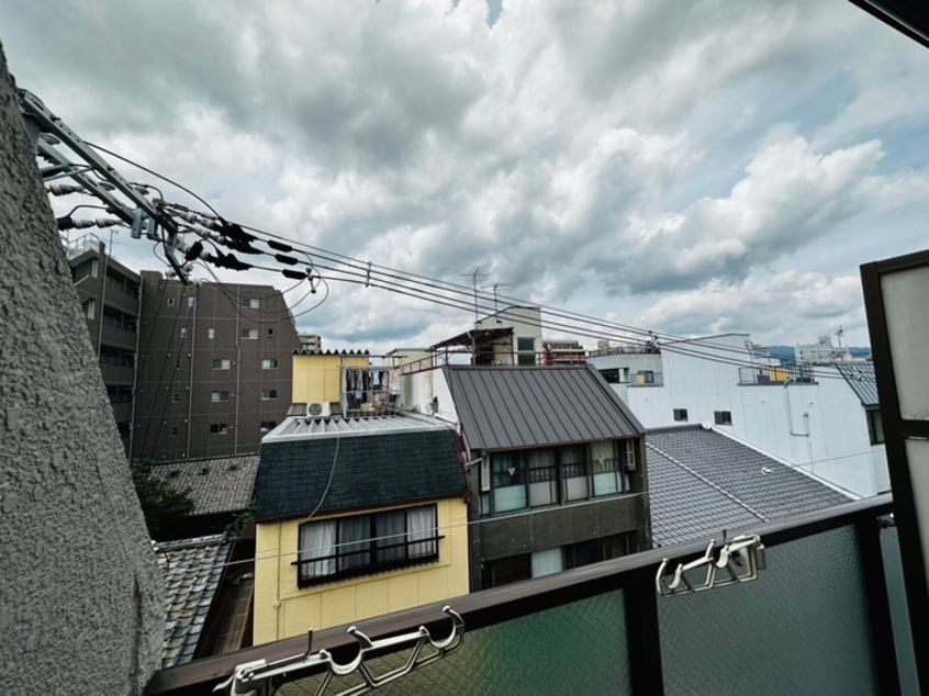 室内からの展望 コモディタ竹屋町