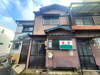 梶町4丁目貸家