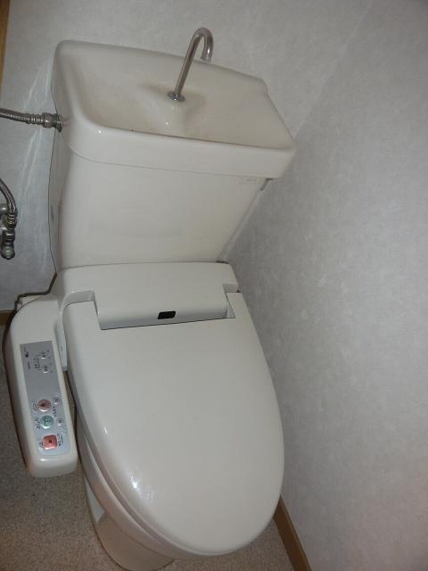 トイレ エステ－トピア日吉