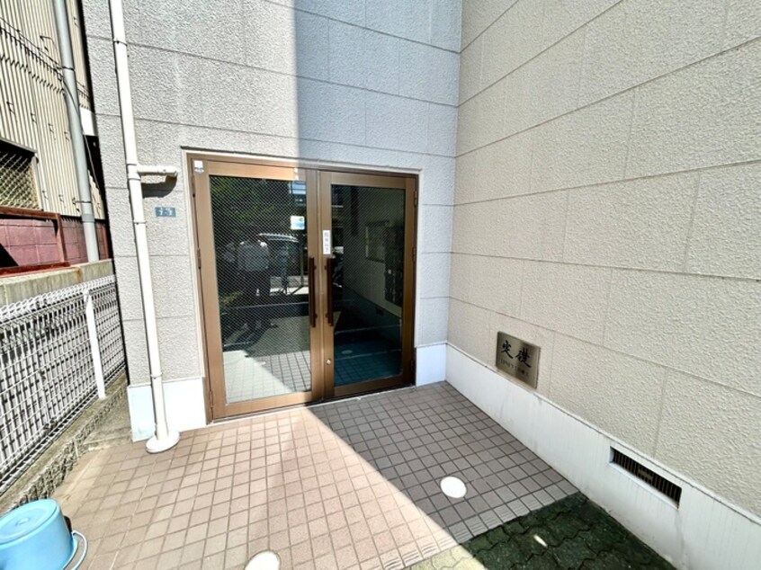 エントランス部分 グランシャリオヒロ