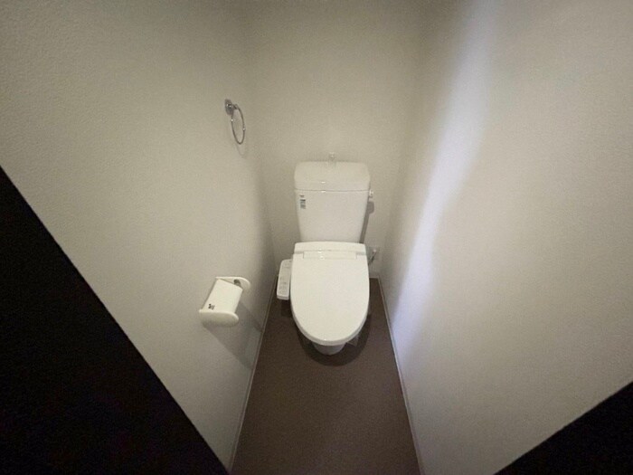 トイレ エステイトE桂川B棟