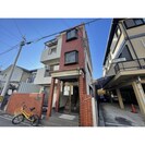 坂本マンションの外観