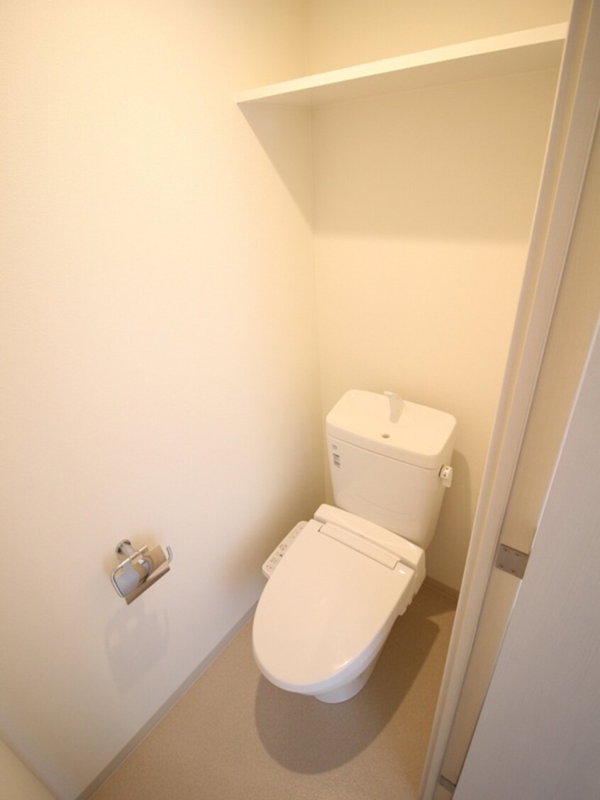 トイレ フォレスト西大路五条