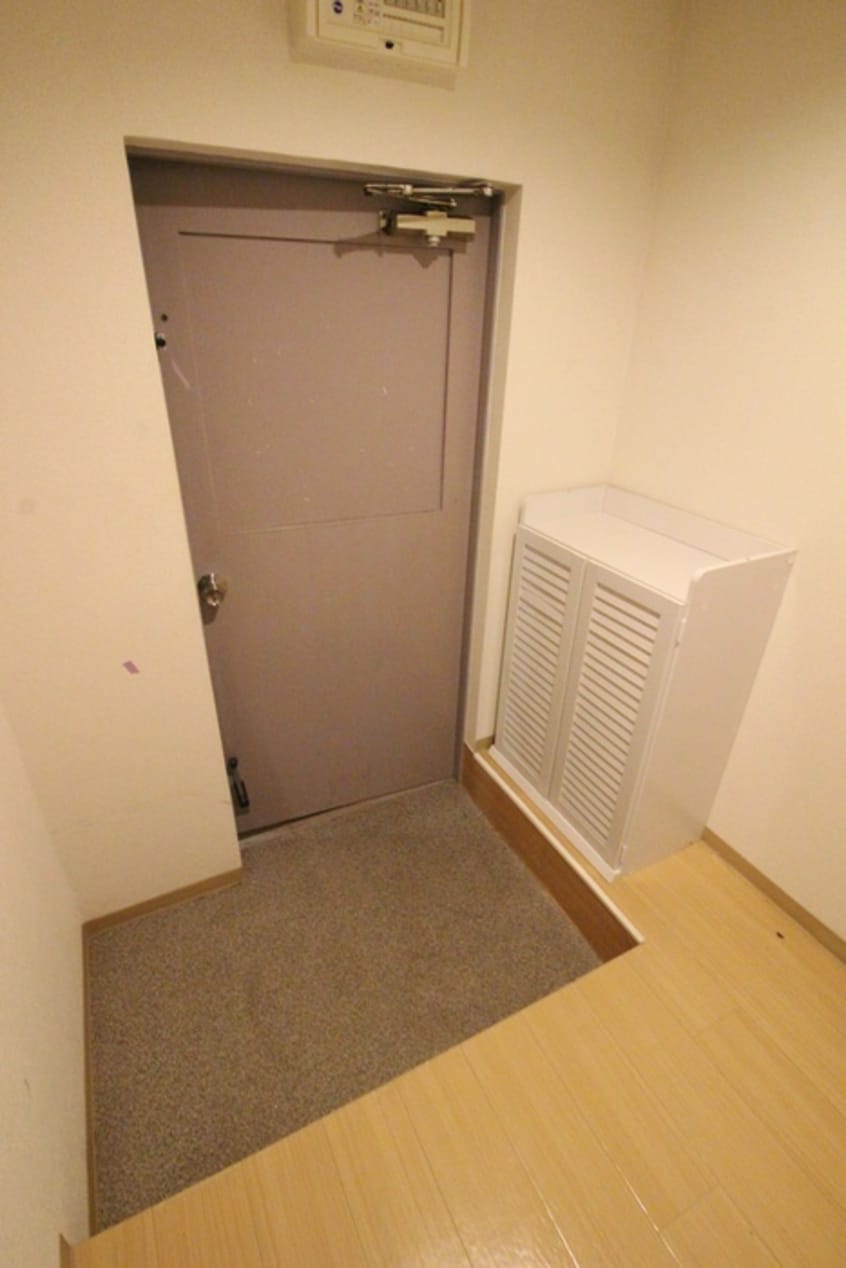 玄関 新大阪ステーションビル