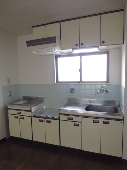 キッチン ドミ－ル綾園