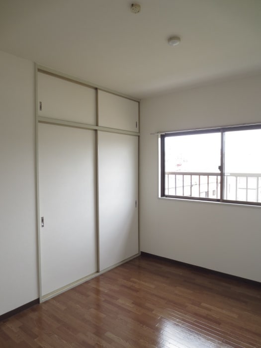 居室 ドミ－ル綾園