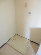 洗濯機置場 ドミ－ル綾園