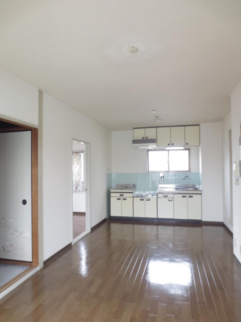 居室 ドミ－ル綾園