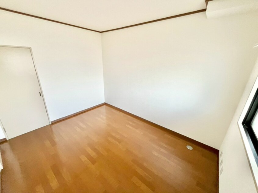 居室 第1モン・セ・リバア