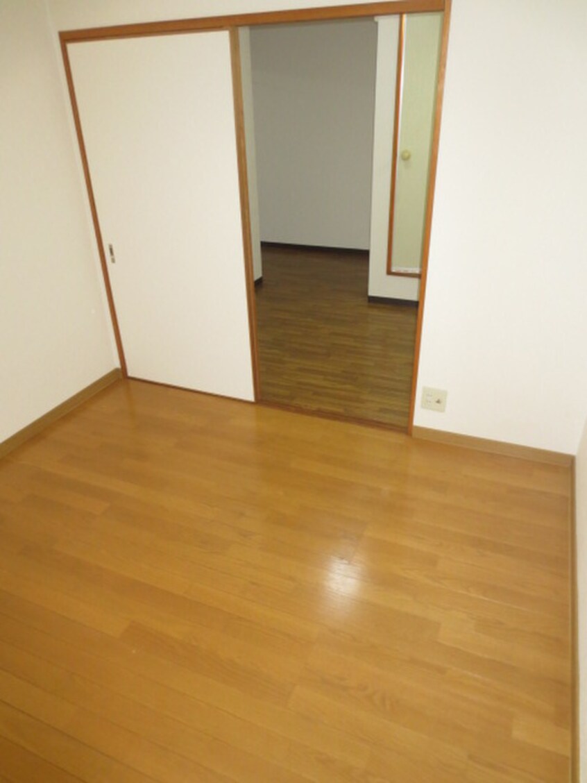 居室 スウィ－トパレス