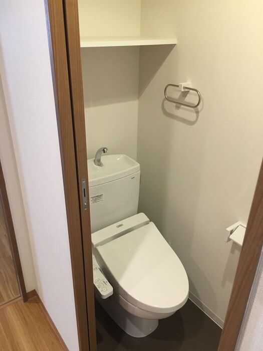 トイレ タカロク　エデン