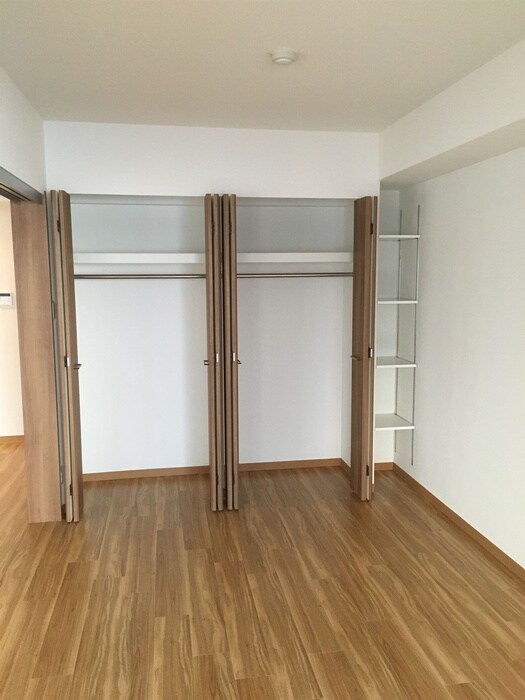 収納 タカロク　エデン