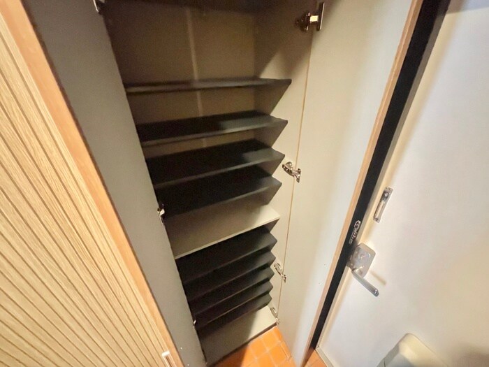 靴箱 ﾆｭｰｻﾝﾊｲﾂ