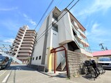 作和ビル