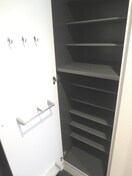 靴箱 プレサンス松屋町駅前(406)