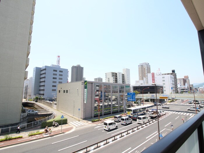 室内からの展望 デルファ－レ西宮