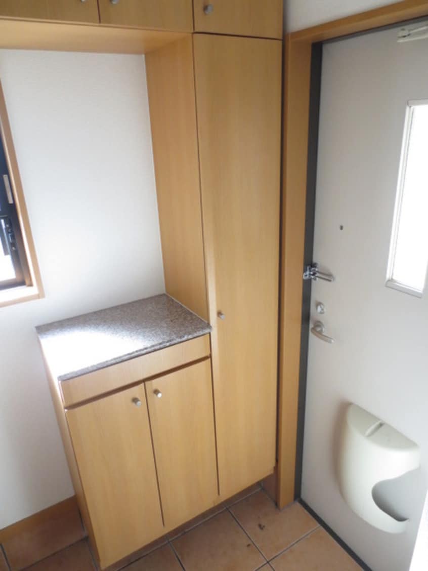 玄関 フルリ－ルコ－ト