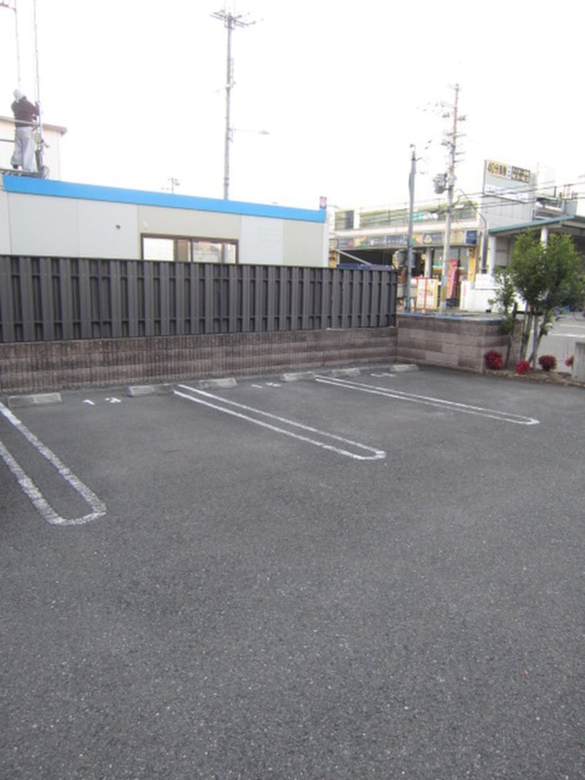 駐車場 フルリ－ルコ－ト