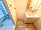 洗濯機置場 モンテヴィラ芦屋東