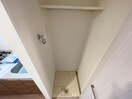 洗濯機置場 ﾌﾟﾚｻﾝｽ三宮ｴﾚｶﾞﾝｼｱ(604)