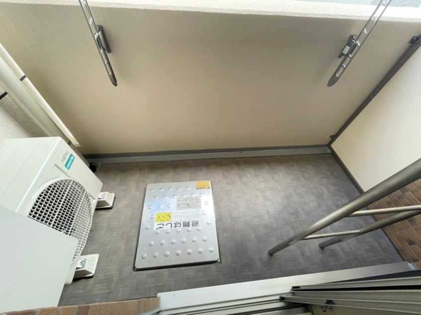 ベランダ・バルコニー ﾌﾟﾚｻﾝｽ三宮ｴﾚｶﾞﾝｼｱ(605)