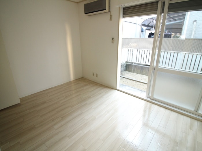 居室 中百舌鳥ハイツ