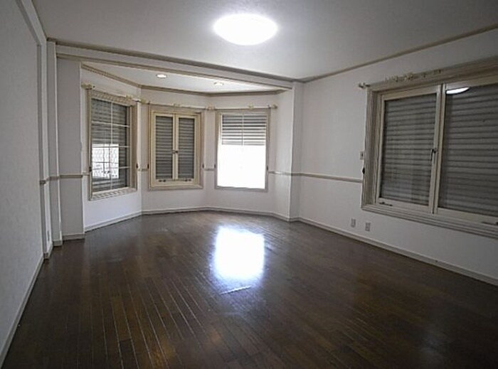 居室 ホルム夙川