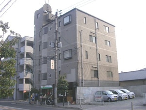 千港パレス