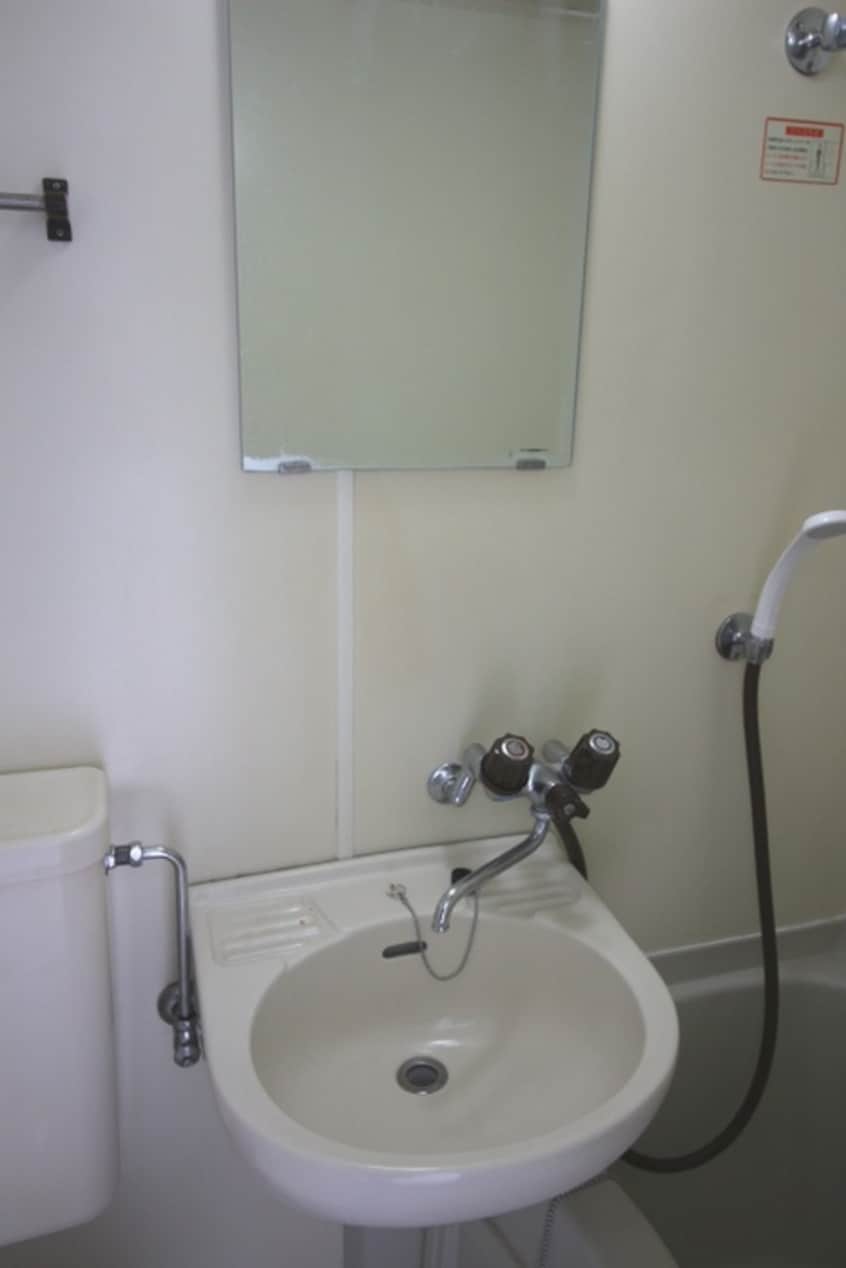 洗面 霞ヶ丘魚里ハイツ