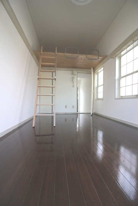 居室 霞ヶ丘魚里ハイツ