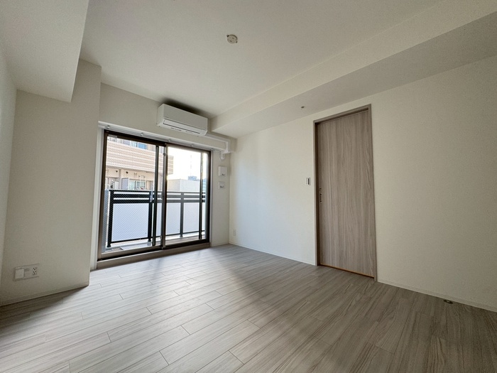 居室 GENOVIA神戸湊川公園