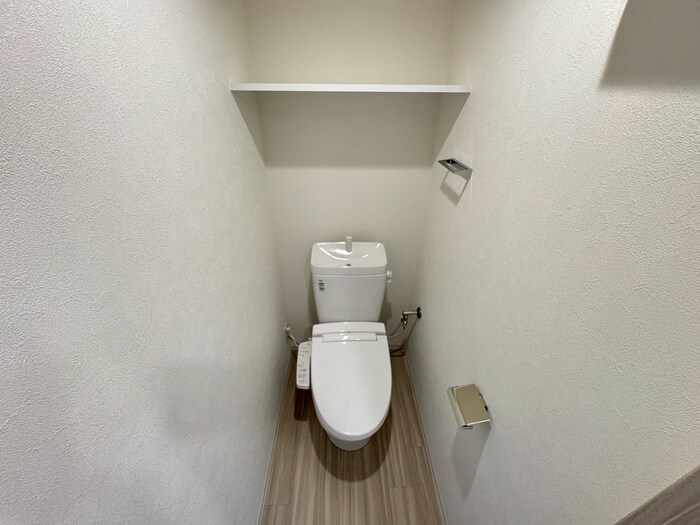 トイレ GENOVIA神戸湊川公園