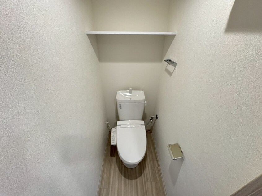 トイレ GENOVIA神戸湊川公園