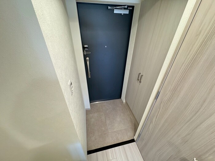 玄関 GENOVIA神戸湊川公園