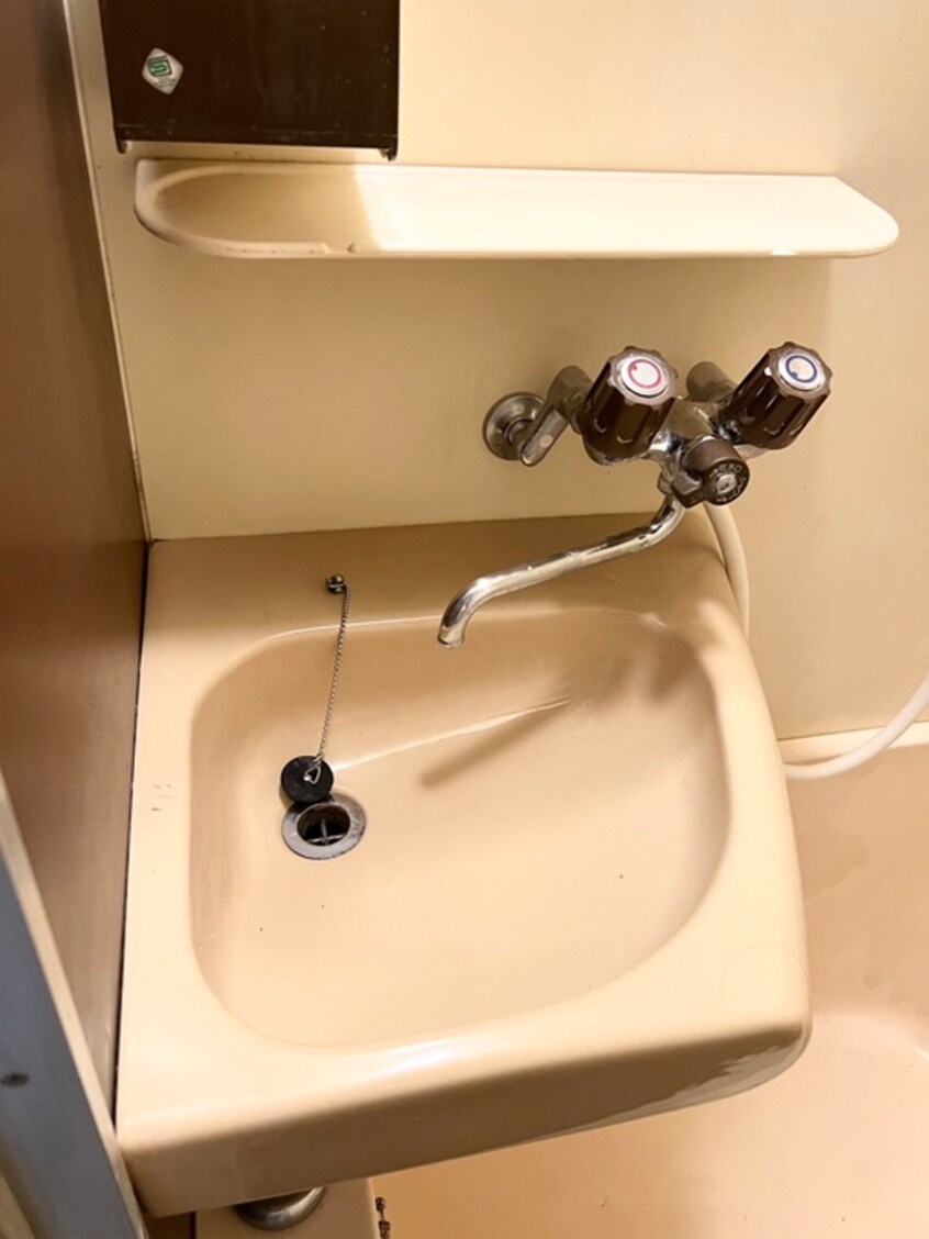 洗面 ﾊｰｽｻｲﾄﾞﾅｶｶﾞｲﾄｳ