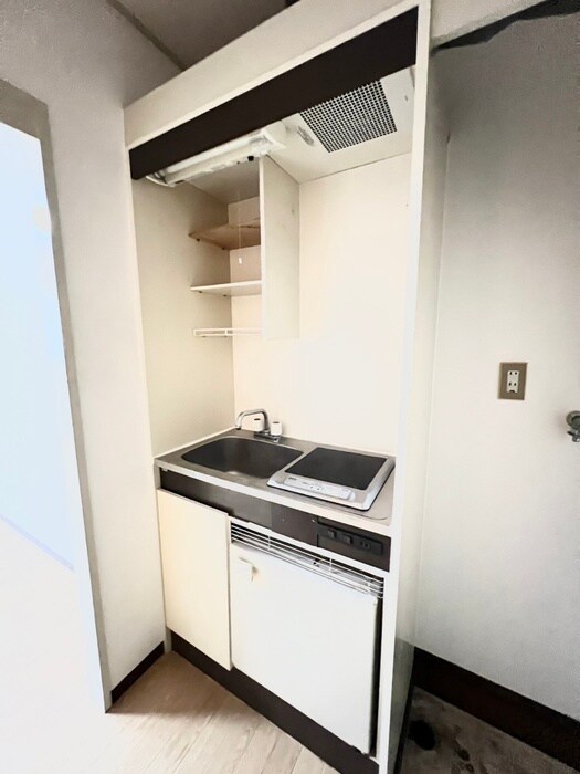 キッチン ﾊｰｽｻｲﾄﾞﾅｶｶﾞｲﾄｳ