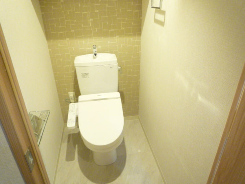 トイレ ＳＴＯＬＺ岸辺