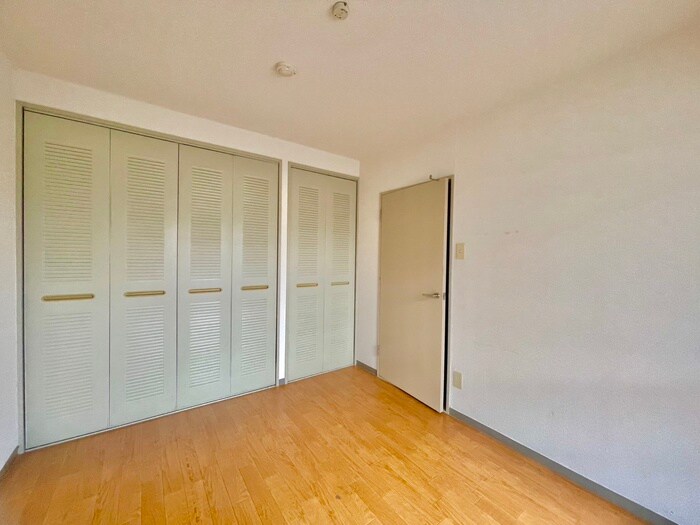 居室 ヴィラ９３